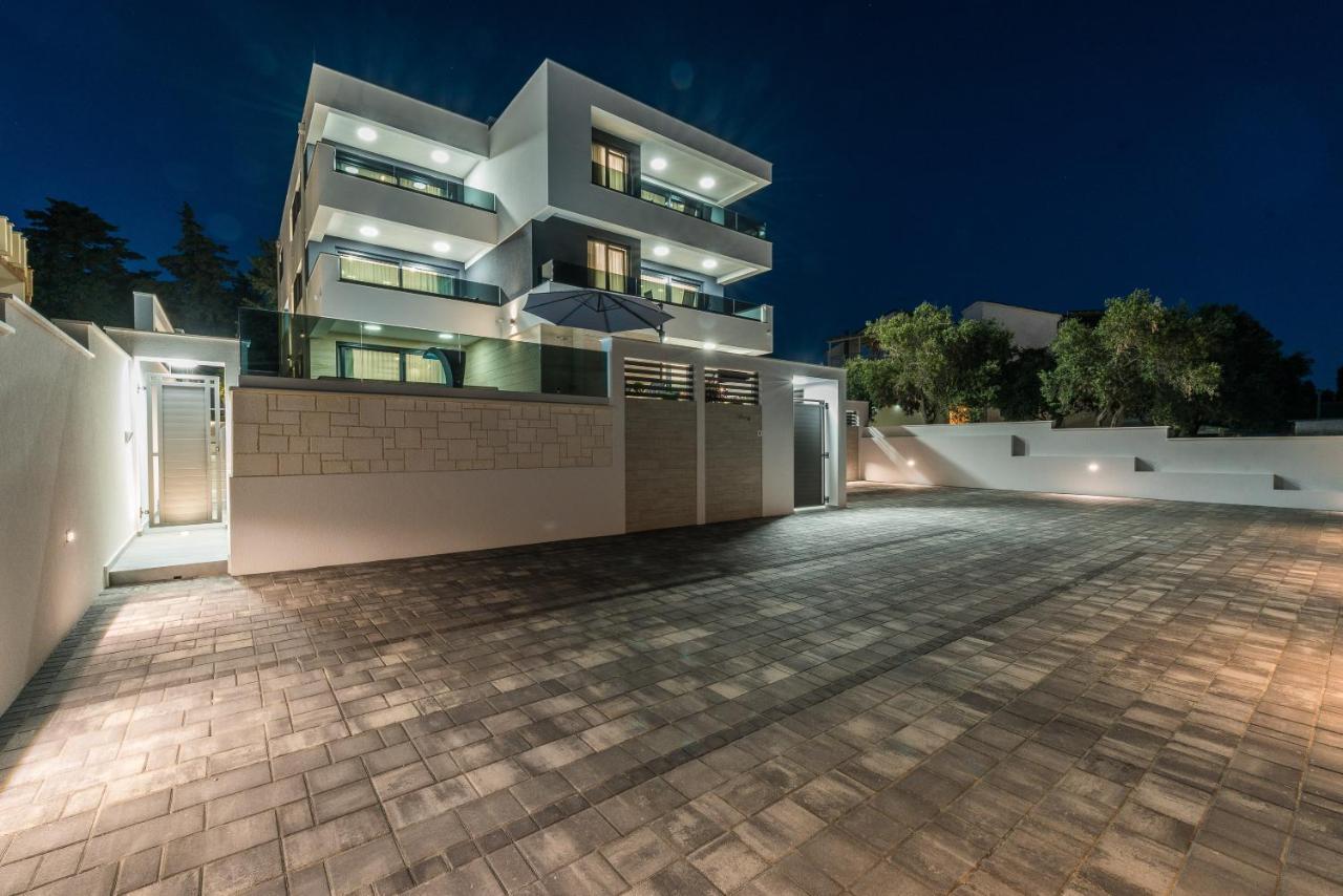Villa Laverna Novalja Exterior foto